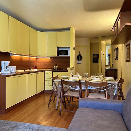 Appartement Skis Aux Pieds, 6 Pers Avec Parking, Montgenevre - Fr-1-330D-7 Eksteriør billede