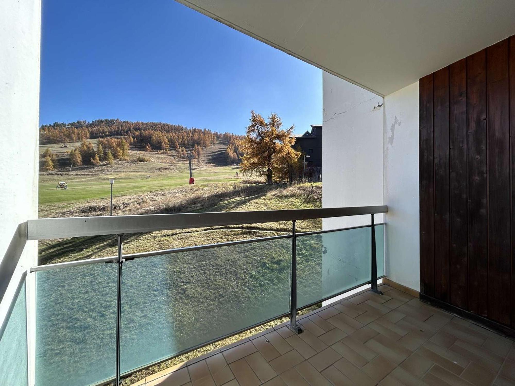 Appartement Skis Aux Pieds, 6 Pers Avec Parking, Montgenevre - Fr-1-330D-7 Eksteriør billede